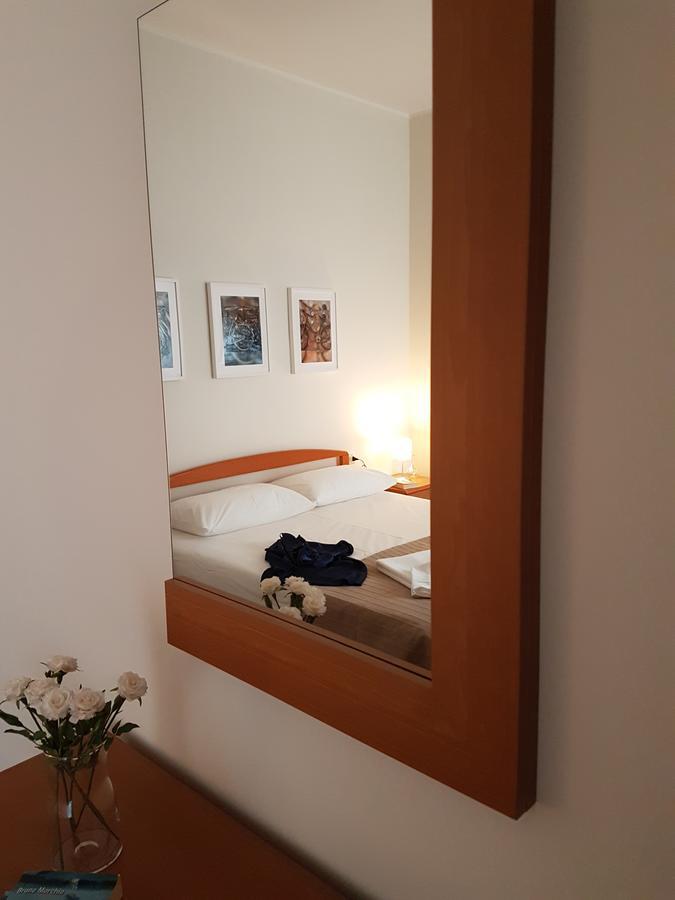 Appartamento Ai Pini Con Posto Auto Lecco Zewnętrze zdjęcie