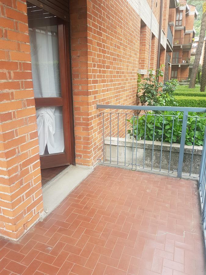 Appartamento Ai Pini Con Posto Auto Lecco Zewnętrze zdjęcie